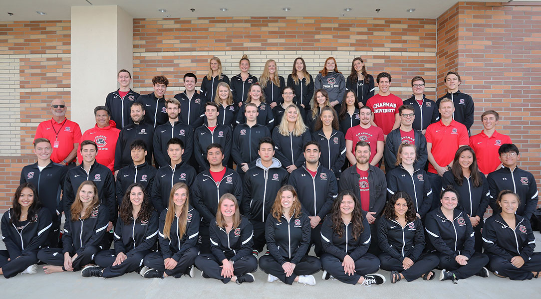 Team picture of swimming & diving teams.