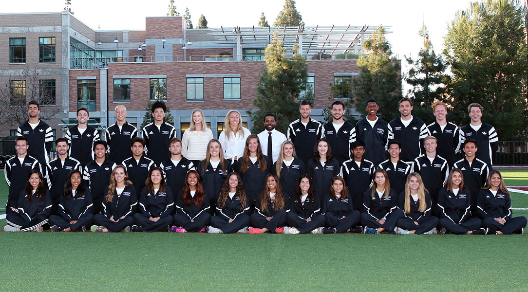 Combined men's and women's team picture