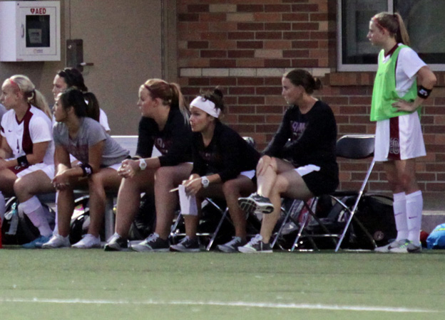 Head Coach Courtney Calderon (second from right) (Larry Newman Photography)
