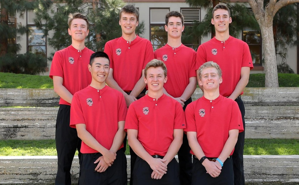 The 2020 Chapman men's golf team.